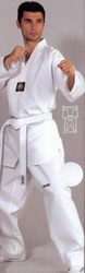 Taekwondo Anzug COMPETITION mit weißem Revers.
