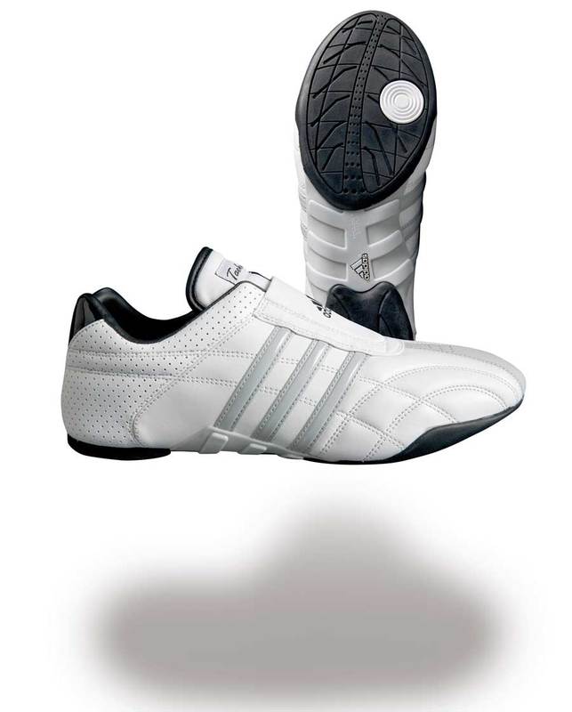 Taekwondo Schuh AdiLux, Weiß mit grauen Streifen